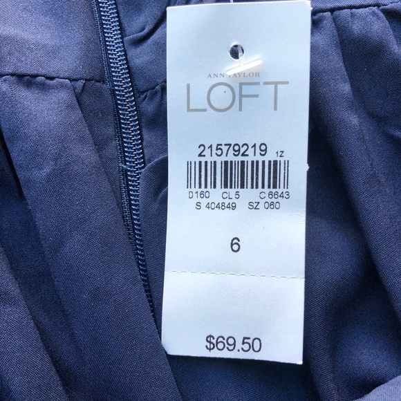 Ann Taylor LOFT Valley Floral Pleated Skirt Size 6 - Picture 4 of 8